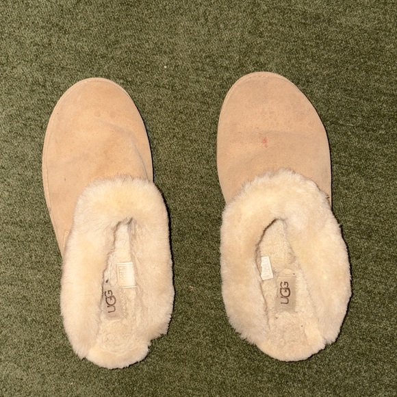 UGG Shoes - UGG Beige Slippers with Plush Lining